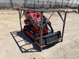 Mini skid steer