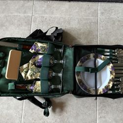 Picnic Backpack - Never Used