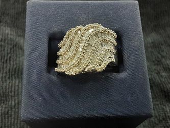 Silver 5.8 grams Size 8.5