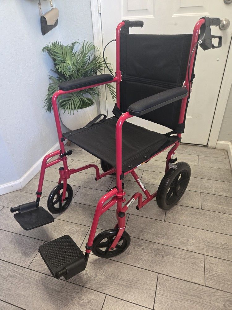 Drive Medical Lightweight Folding Transport Wheelchair