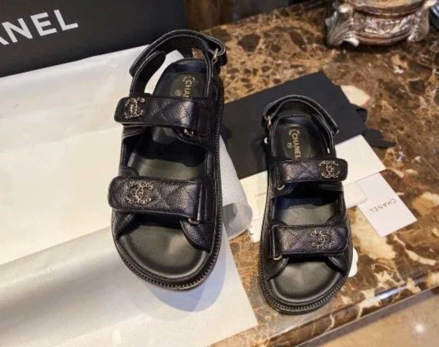 Sandal