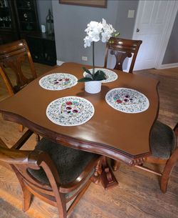 Dinette Kitchen Table Set (5 pieces)
