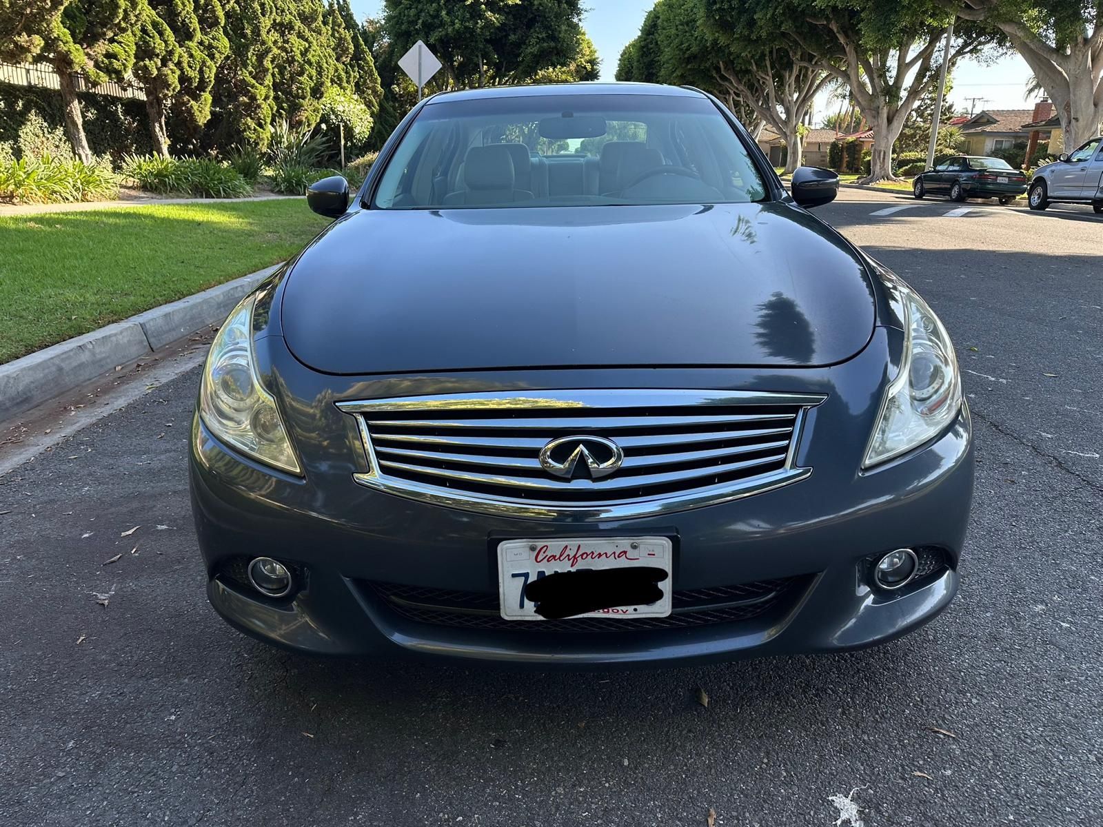 2010 Infiniti G37