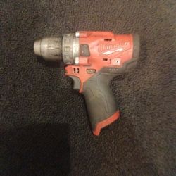 Milwaukee M12 Hammer Drill Fuel