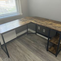 L-shaped Work Desk 