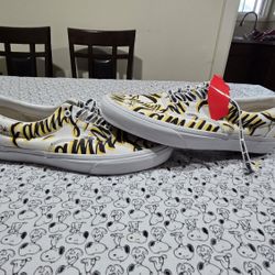 Brand New Vans Family Size 11.5 