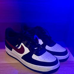 Air Force Team Red Size 7