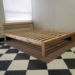Full size bed frame - can DELIVER almost anywhere for $20 extra - gently used and in very good condition 😍