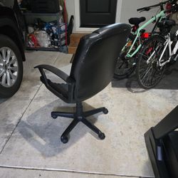 Office Chair - FREE
