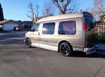 2000 Chevrolet Express