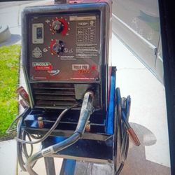 I Have This Lincoln Welder 3200 