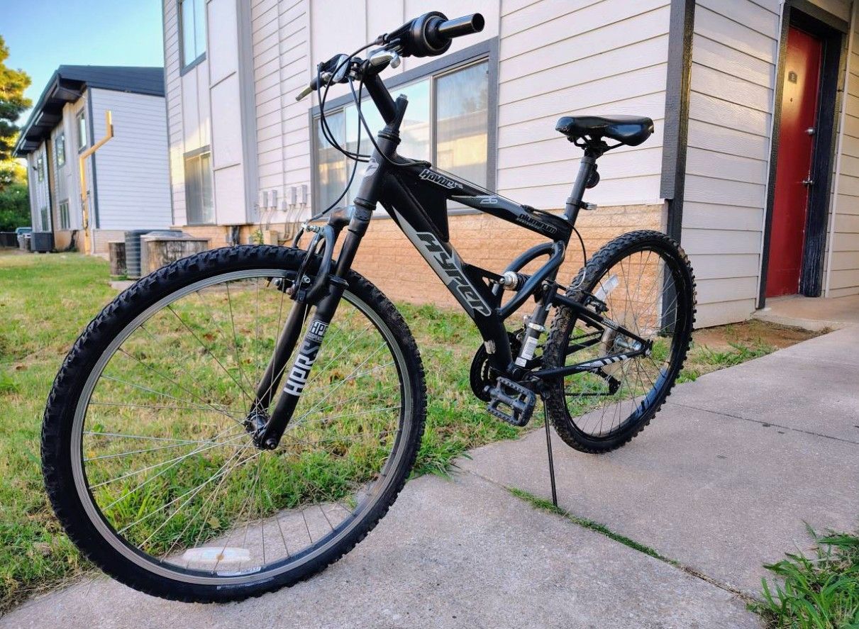 Hyper 26" Mtn. Bike 18 speeed