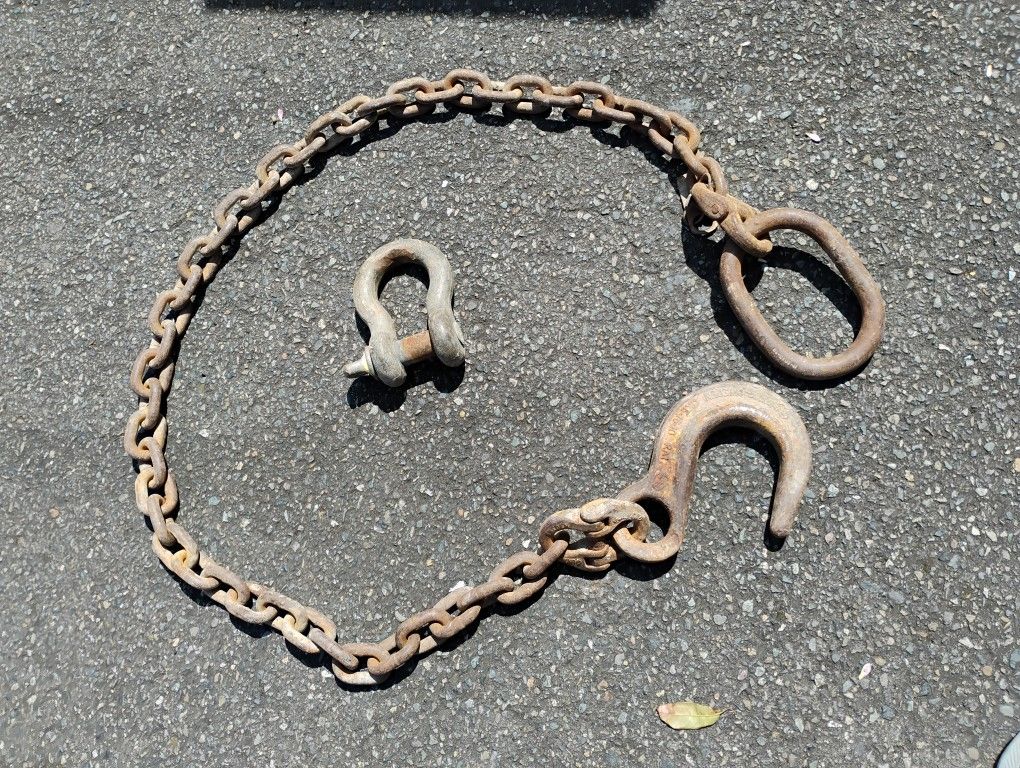 Tow Chain With Hook And Shackle