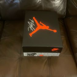 Jordan 4 Retro Military Blue