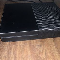 Xbox One Slim