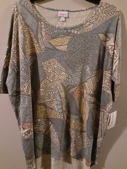 Large lularoe top