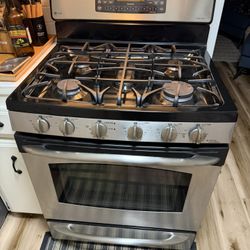 GE Profile Stove