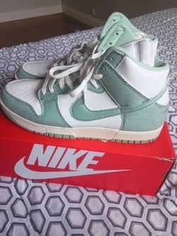 Used Size 14 Nike Dunks