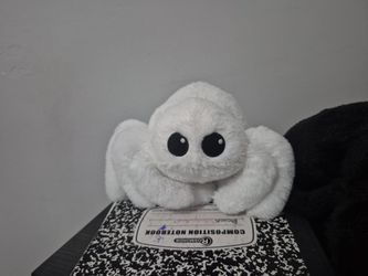 2 plushie spiders