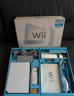 Nintendo Wii Console (with box)
