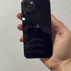 Apple iPhone 13 Unlocked No Sim Restrictions 128gb Black Color Great Battery Life 10/10 Condition