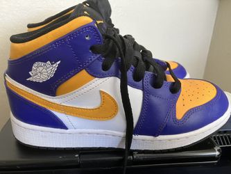 Youth Jordan’s Need A New Home 5Y