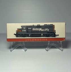 Southern Pacific Locomotive Model