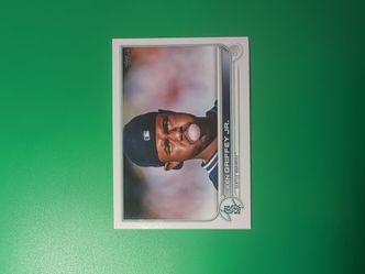 Ken Griffey Jr short print card