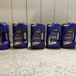 Royal Purple 5W-30 Motor Oil – 5 Bottles – Sealed – Premium Synthetic  