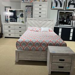 4PC Queen Bedroom Set 