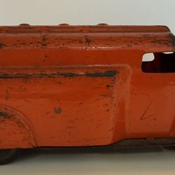 Vintage Metal Toys/Tanker Truck