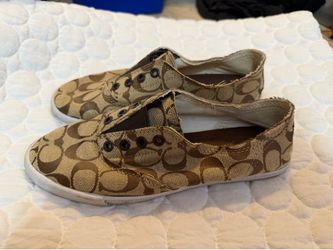 Coach Womens Katie Canvas Slip On Sneaker Size 8.5 Brown Signature Athletic Shoes