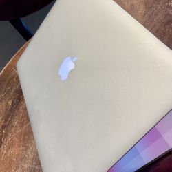 Apple MacBook Pro 15” Retina Core I7, 16GB RAM 500GB SSD $375 