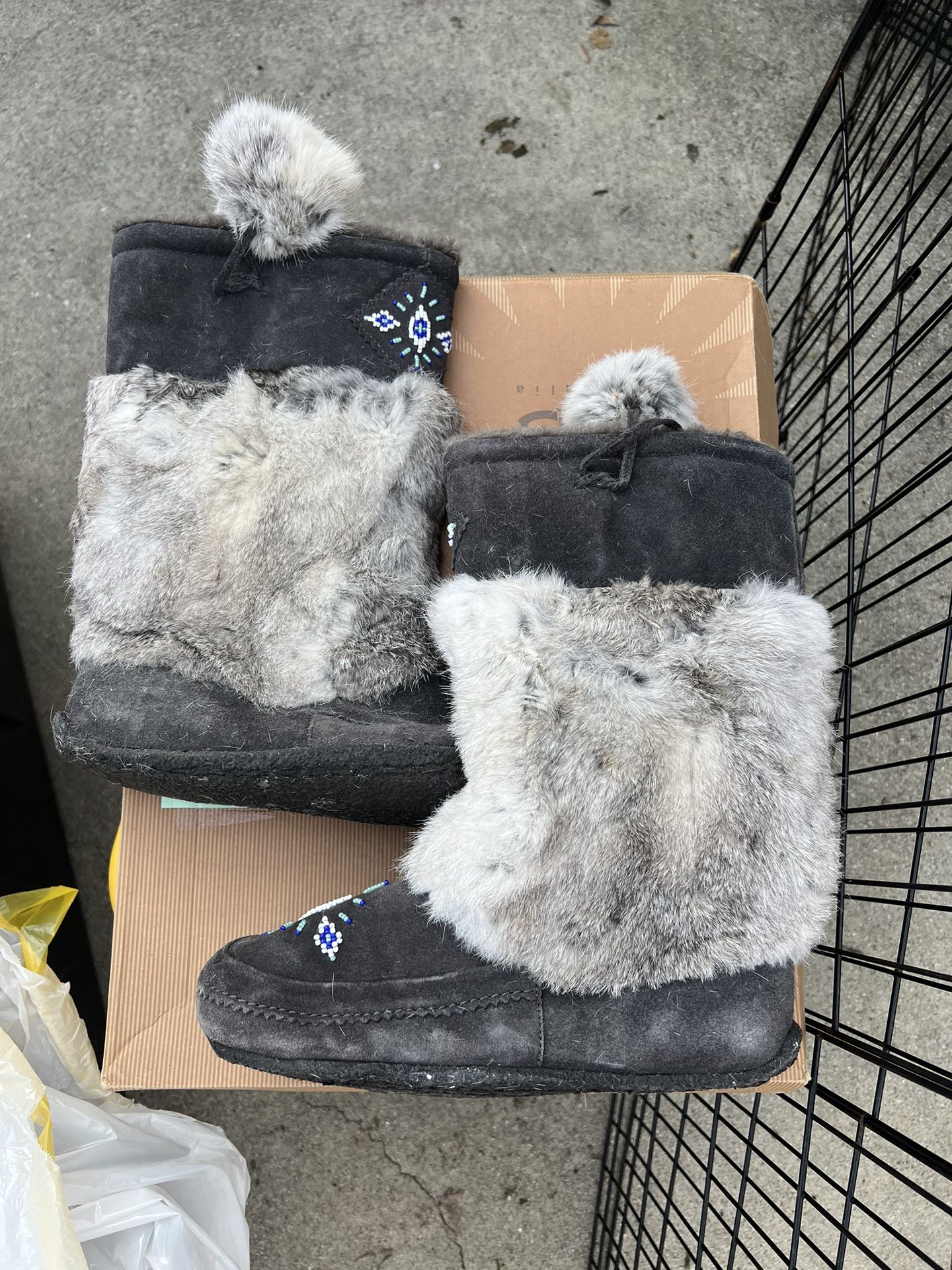 grey minnetonka boots 