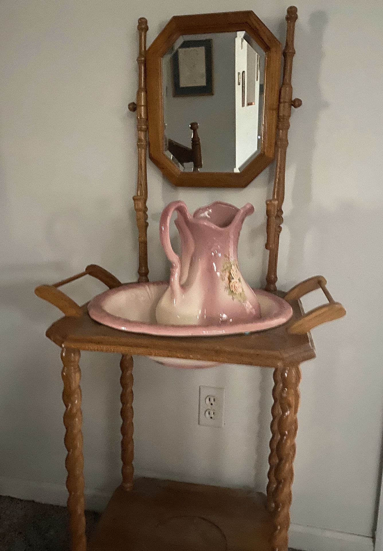 Old fashioned wash bowl and stand