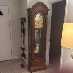 1980 Howard Miller Grandfather Clock