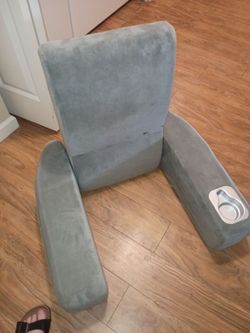 Cushion with cup holder