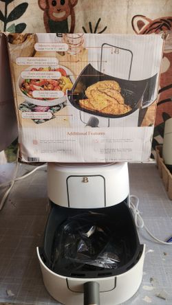 Beautiful 6 Qt Air Fryer with TurboCrisp Technology, EverGood Ceramic Nonstick Coating, White Icing by Drew Barrymore