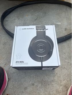 Audio-technical headphones