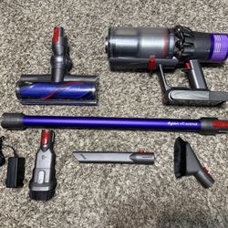 Dyson V11 Cordless Vacuum 