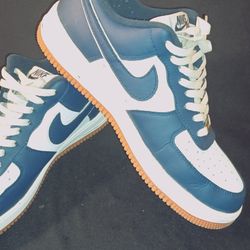 Nike Air Force 1 Low "07"