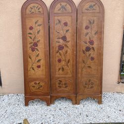 Room Divider