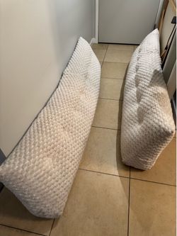 2 Headboard body wedge pillow king bed size