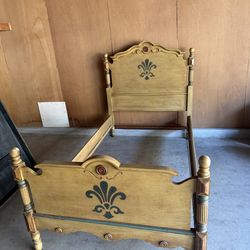 Vintage bed frame for twin size bed