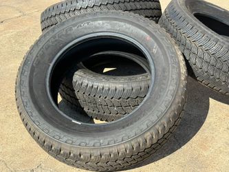 F250 TIRES Bridgestone A/T LT275/65R20 Fits Ram 2500 3500 Chevy GMC 3500HD 95% tread