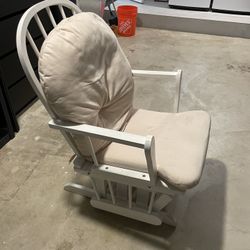 Nursery Rocking Chair White