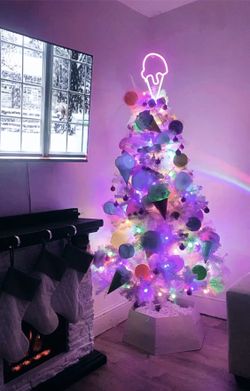 Christmas Tree White