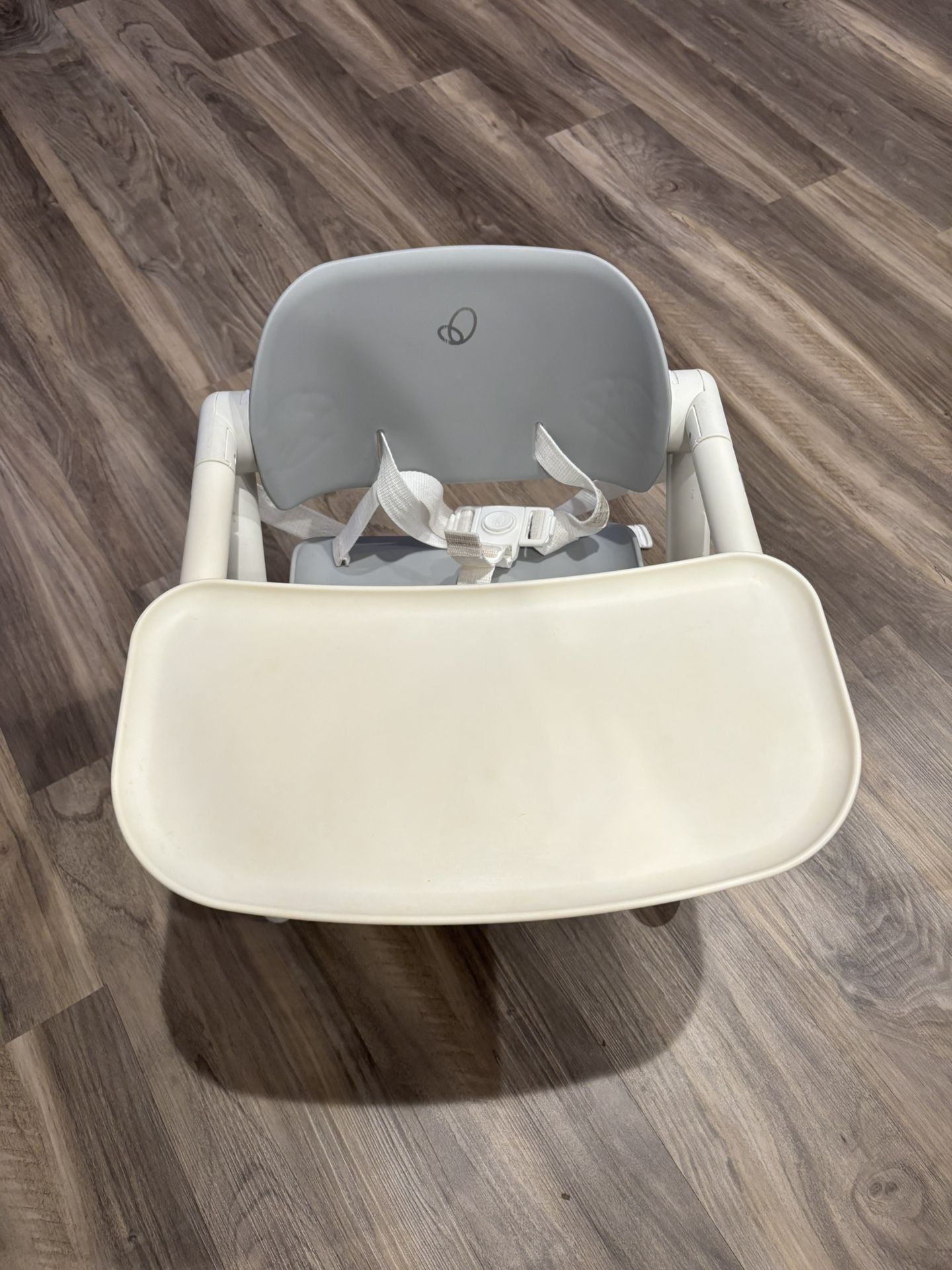 Even Flow Portable High Chair