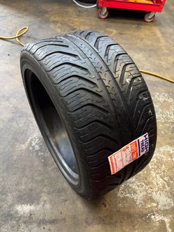 275/40/18 MICHELIN (RUN FLAT) (1 TIRE ONLY USED)
