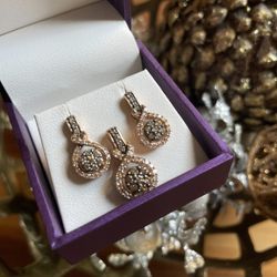 Rose Gold Diamond Earrings & Pendant